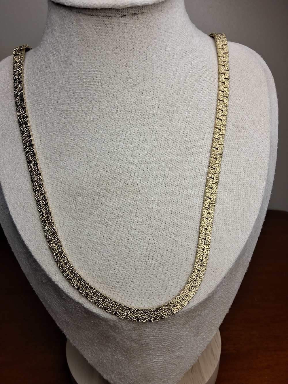 Gold Tone Textured Flat Chain Necklace - Women Jewelry